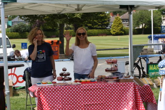 Able-Office-Systems-Sponsors-Charity-Tag-Rugby-Cake-Stand